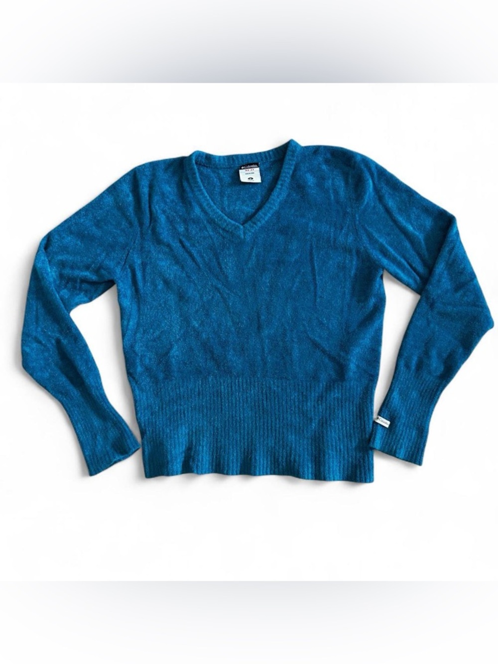 Columbia woman’s teal buttery soft V-neck sweater Size M